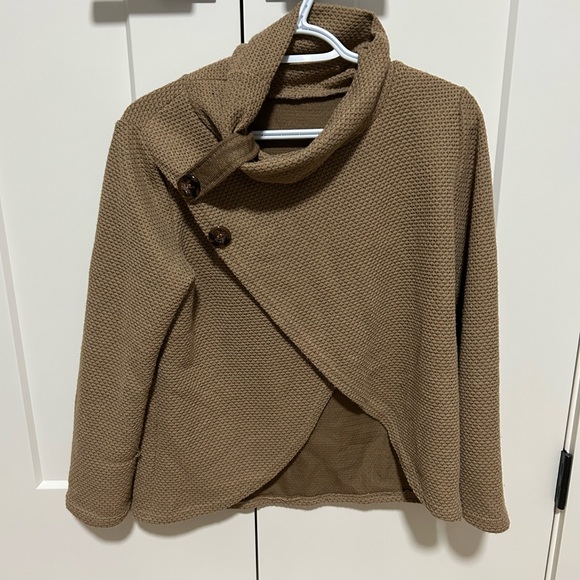 Knit Turtle Neck - Picture 1 of 3